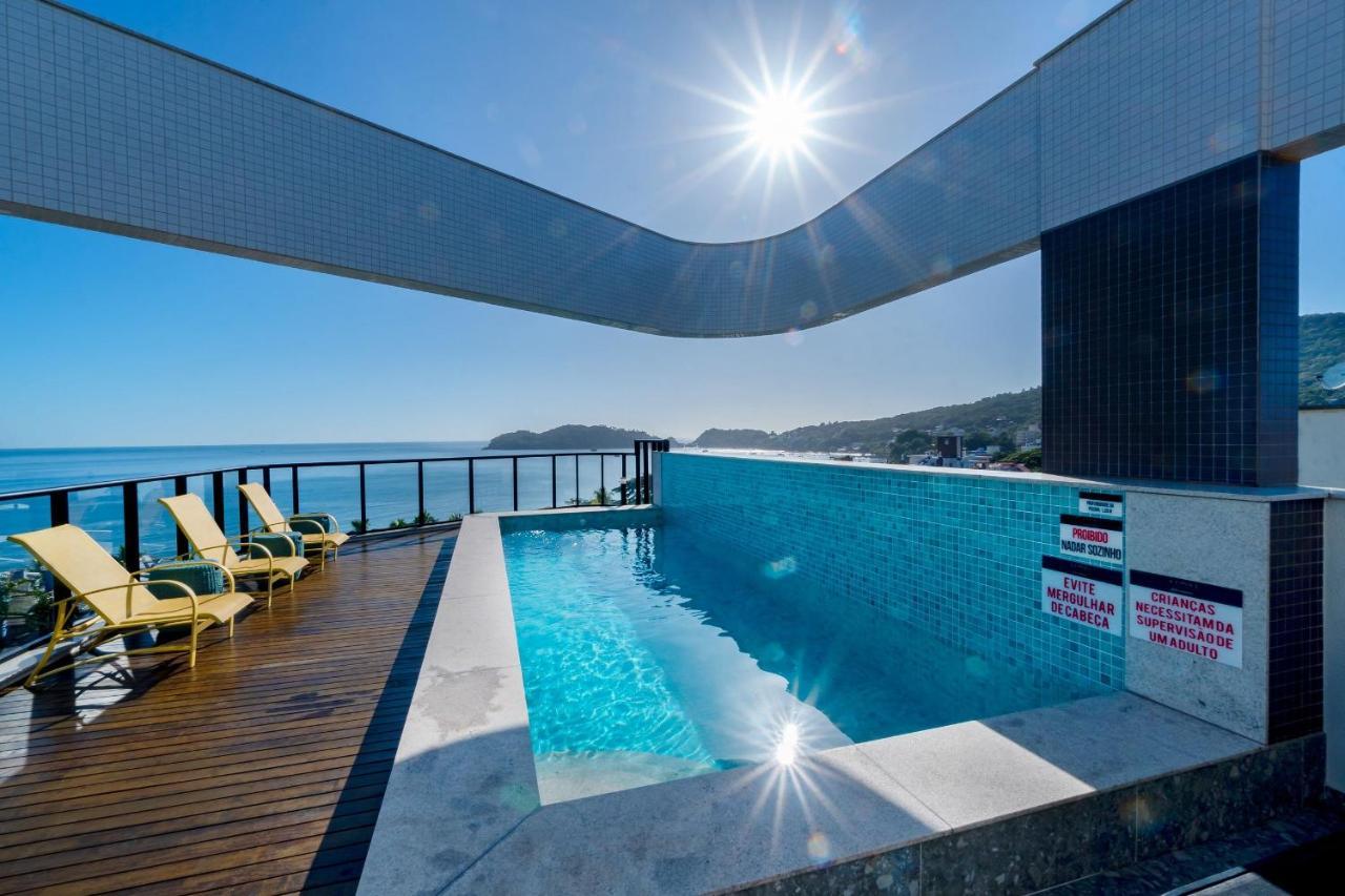 Confortavel Loft Em Condominio Com Piscina Bombinhas Luaran gambar
